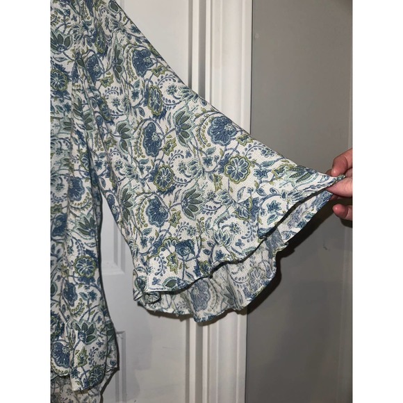 Cynthia Rowley Plus Size 1X Floral Ruffle Bell Sleeve Blouse Cottage Bohemian - Picture 3 of 8